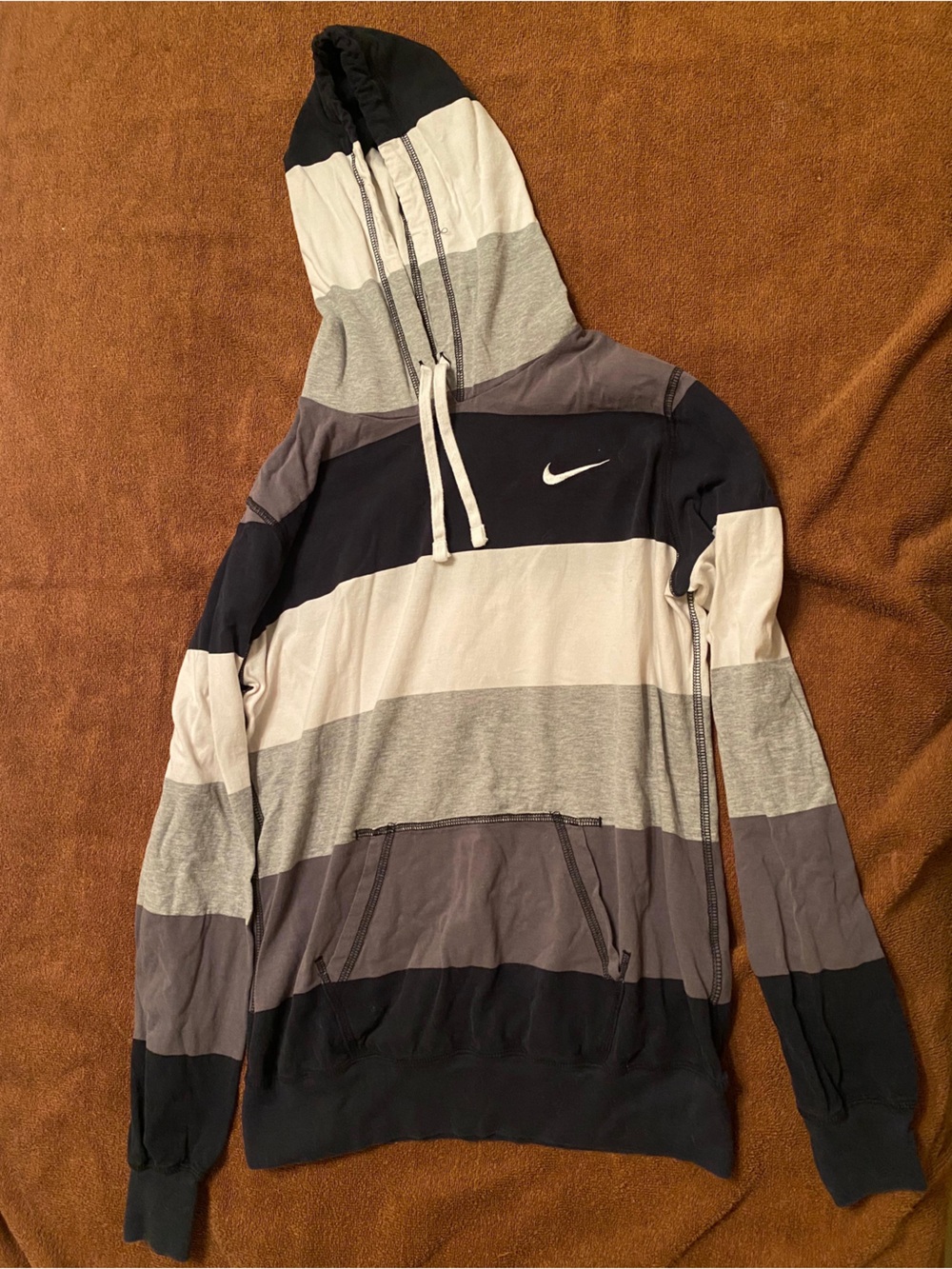 Nike Dri-Fit Black White And Gray Drawstring Hoodie Size Youth Large